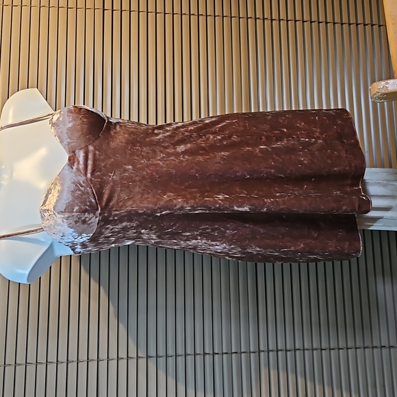 *NWOT* RRP £65 UK sizes 8-10 Superdry stretch velvet cupped mini cami dress - Picture 13 of 16